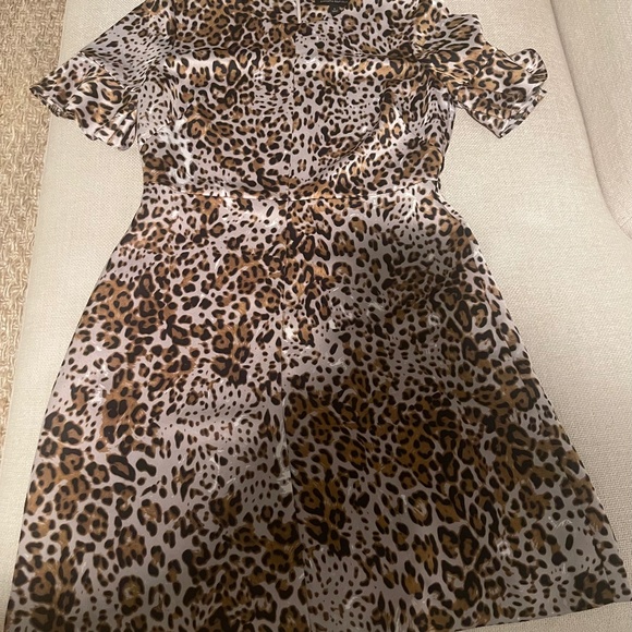 Dress - Picture 1 of 3